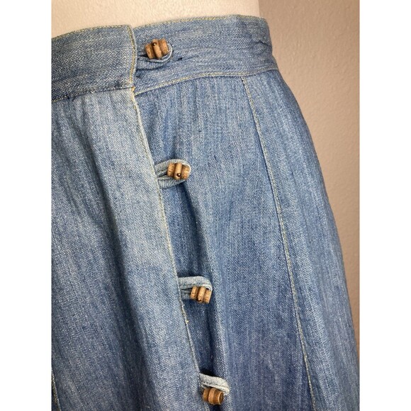 Vintage Denim Wrap Around Skirt Wooden Barrel Button XS/S SEE MEASUREMENTS - Picture 2 of 9